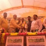 ओवरलोड ट्रकों का कहर : नहर पटरी धंसी, बाजार सड़क बनी ट्रक मार्ग, अस्सी के दशक का मंगरौर पुल भी खतरे में