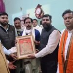 चेकिंग के दौरान बाइक से 29.56 लीटर अवैध शराब बरामद