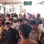 मुगलसराय में युवती का हाई वोल्टेज ड्रामा, राहगीर को जड़ा थप्पड़