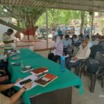 बंजर भूमि पर चला बुल्डोजर, एसडीएम के निर्देश पर हटाया गया अतिक्रमण