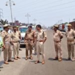 अवैध खनन माफियाओं पर चकिया पुलिस की बड़ी कार्रवाई,फायरिंग के बाद दो गिरफ्तार